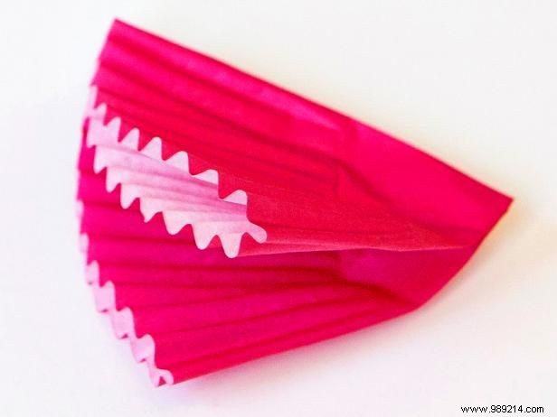 How to make paper flowers using cupcake liners