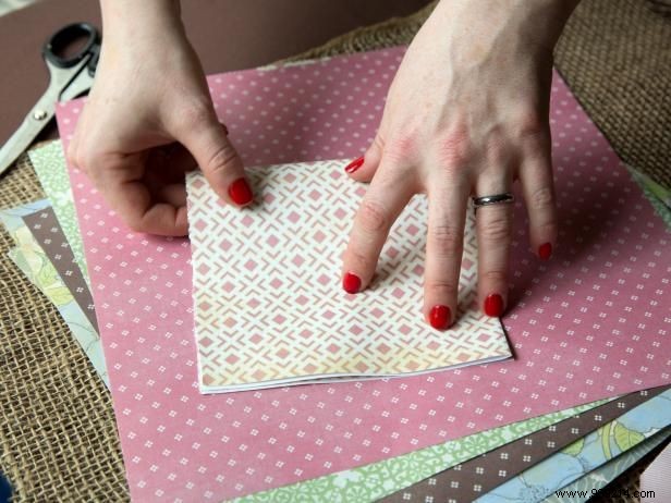 How to Make Rosebud Party Paper Streamers