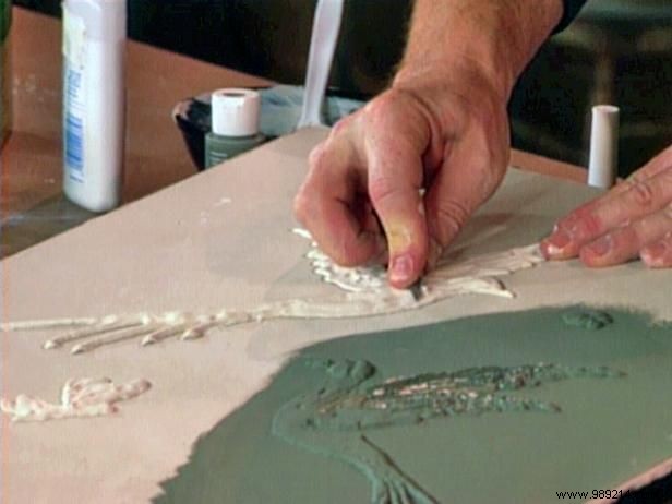 How to make plaster relief walls