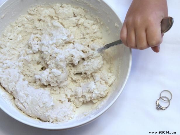 How to make children s handprints with salt dough