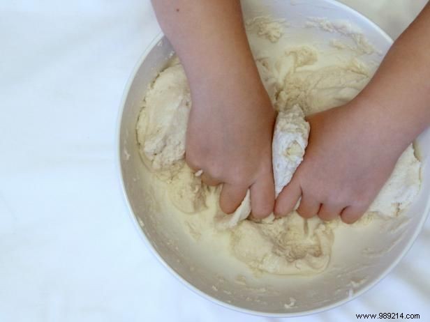 How to make children s handprints with salt dough