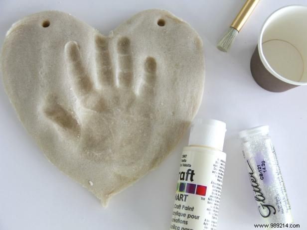 How to make children s handprints with salt dough