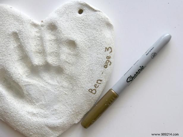 How to make children s handprints with salt dough