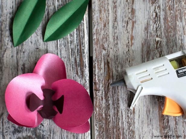 How to make tropical paper orchids