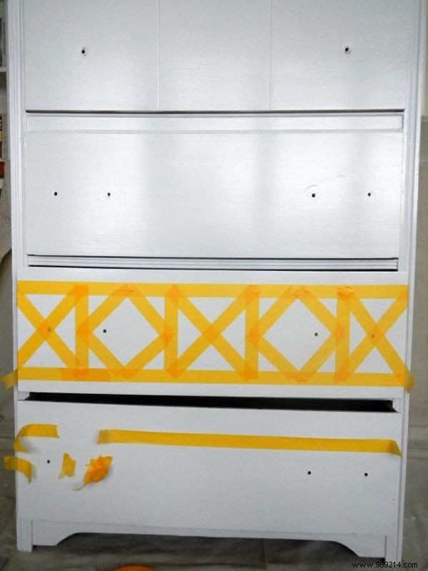 How to paint a geometric pattern on a dresser