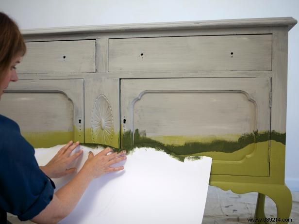 How to paint a Trompe Loeil landscape on a chest of drawers