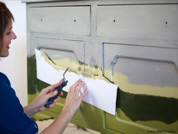 How to paint a Trompe Loeil landscape on a chest of drawers