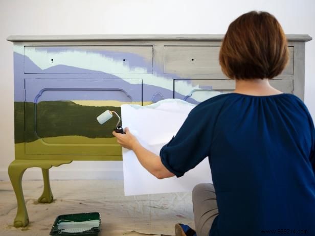 How to paint a Trompe Loeil landscape on a chest of drawers