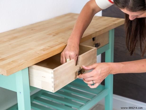 How to trick a rolling kitchen cart