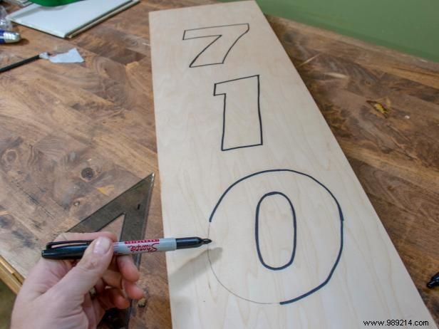 How to turn broken dishes into mosaic house numbers