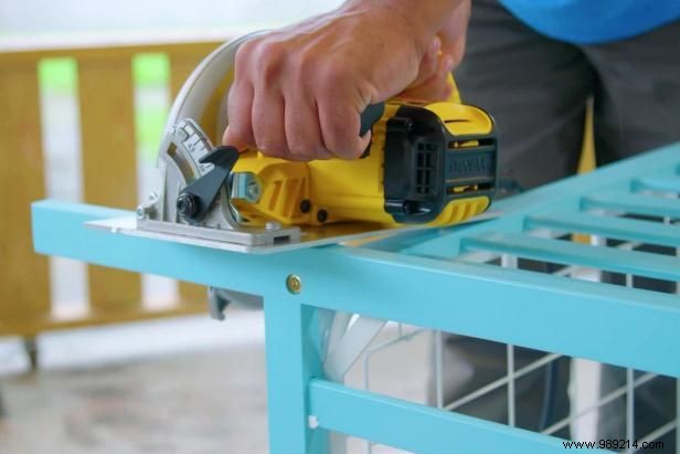 How to recycle a crib into a dog crate