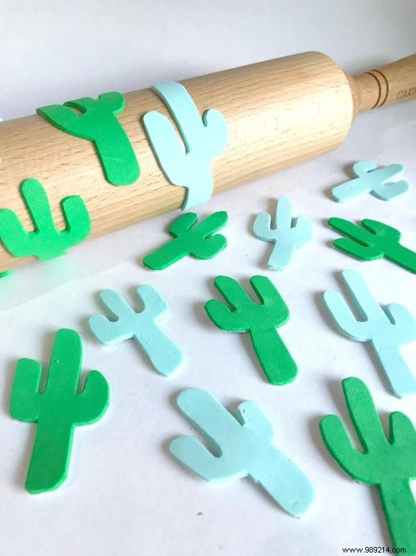 How to use a roller to print cactus print tea towels