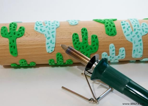 How to use a roller to print cactus print tea towels