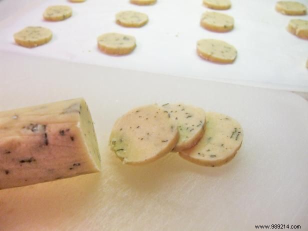 Make delicious herb cookies straight from the garden