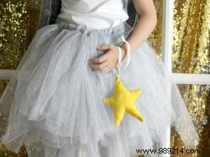 Make a shooting star halloween costume