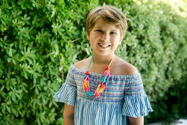 No knitting needles are required to make this hand knit necklace