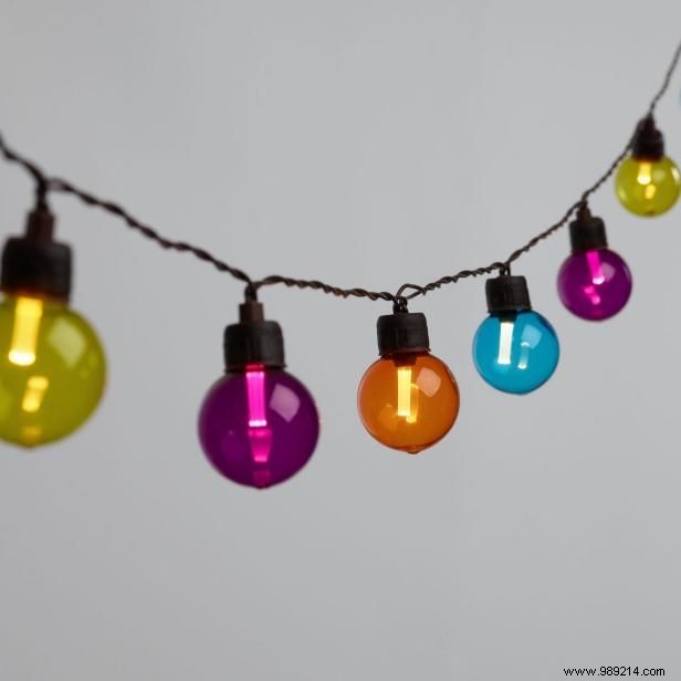 Outdoor String Lights to Spike Your Backyard