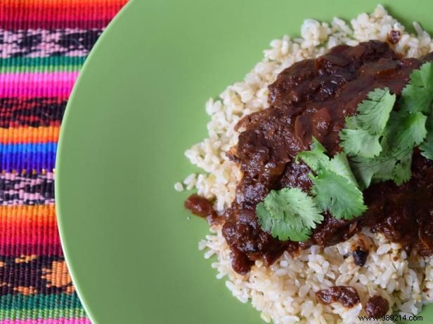 Slow Cooker Peanut Free Chicken Mole Recipe